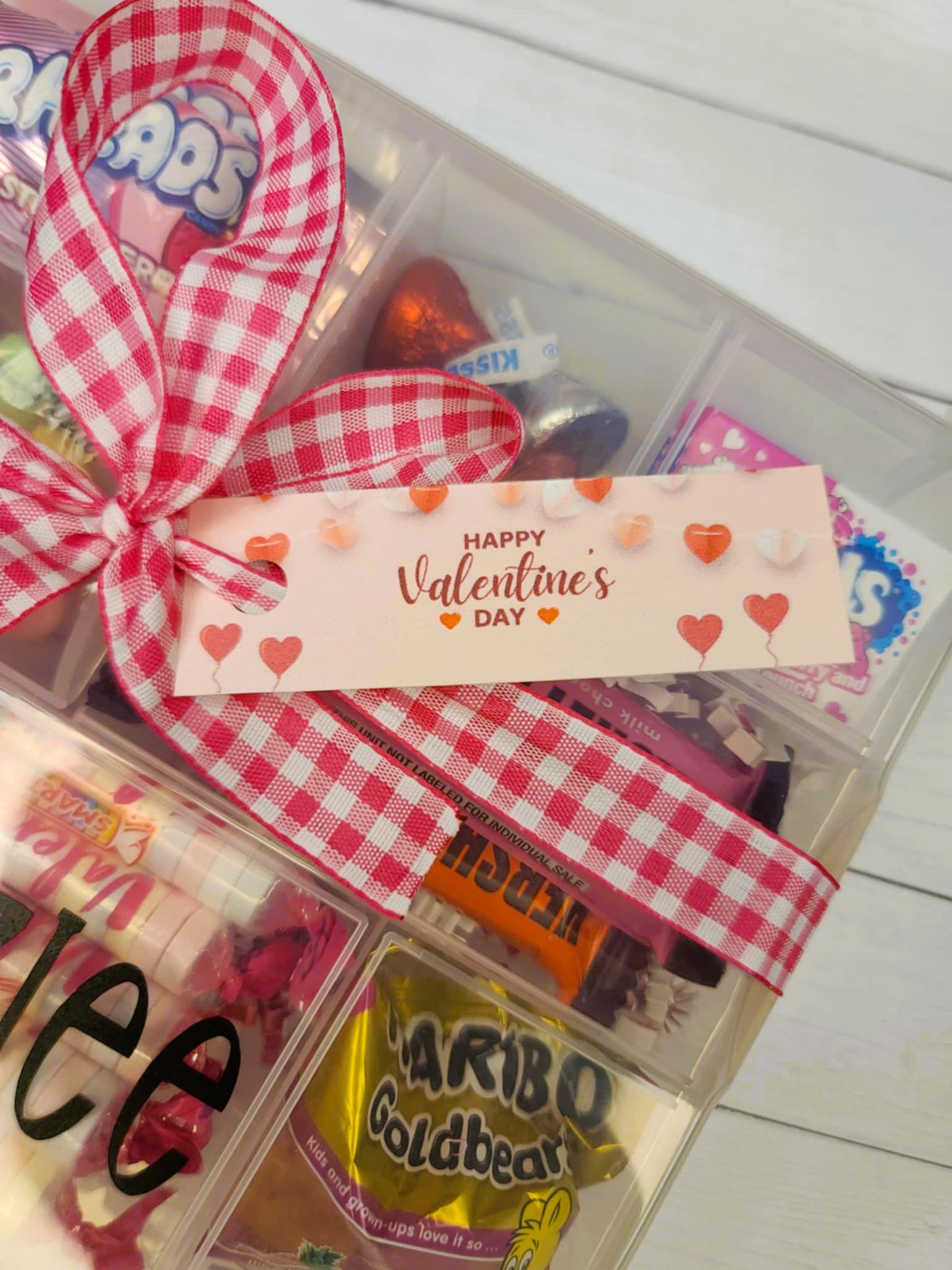 Sweetheart Surprise! Personalized Valentine’s Candy Gift Box 🍬✨