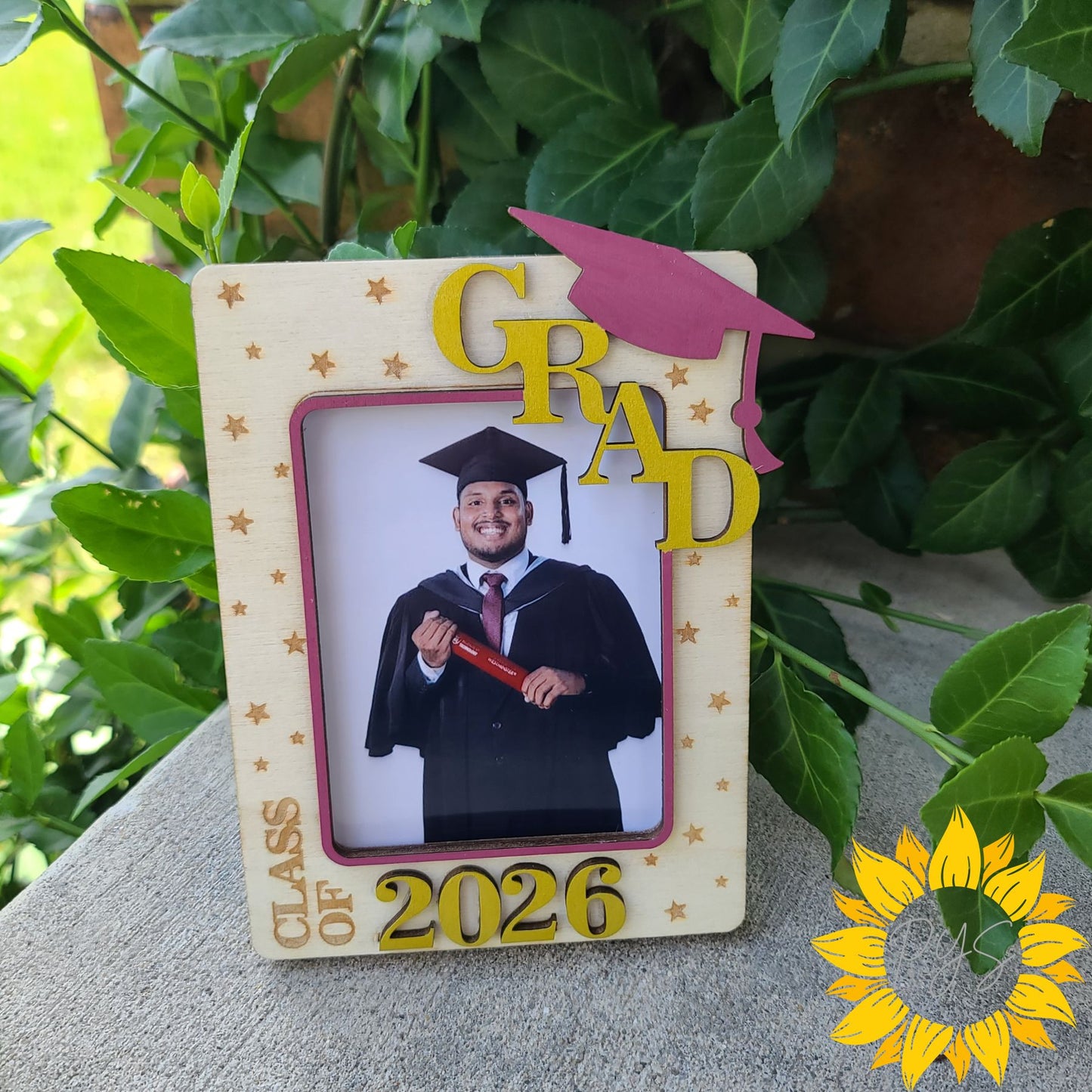 Graduation Magnet Photo Frame 🎓 | Class of 2026 | Custom School Colors | Graduation Keepsake