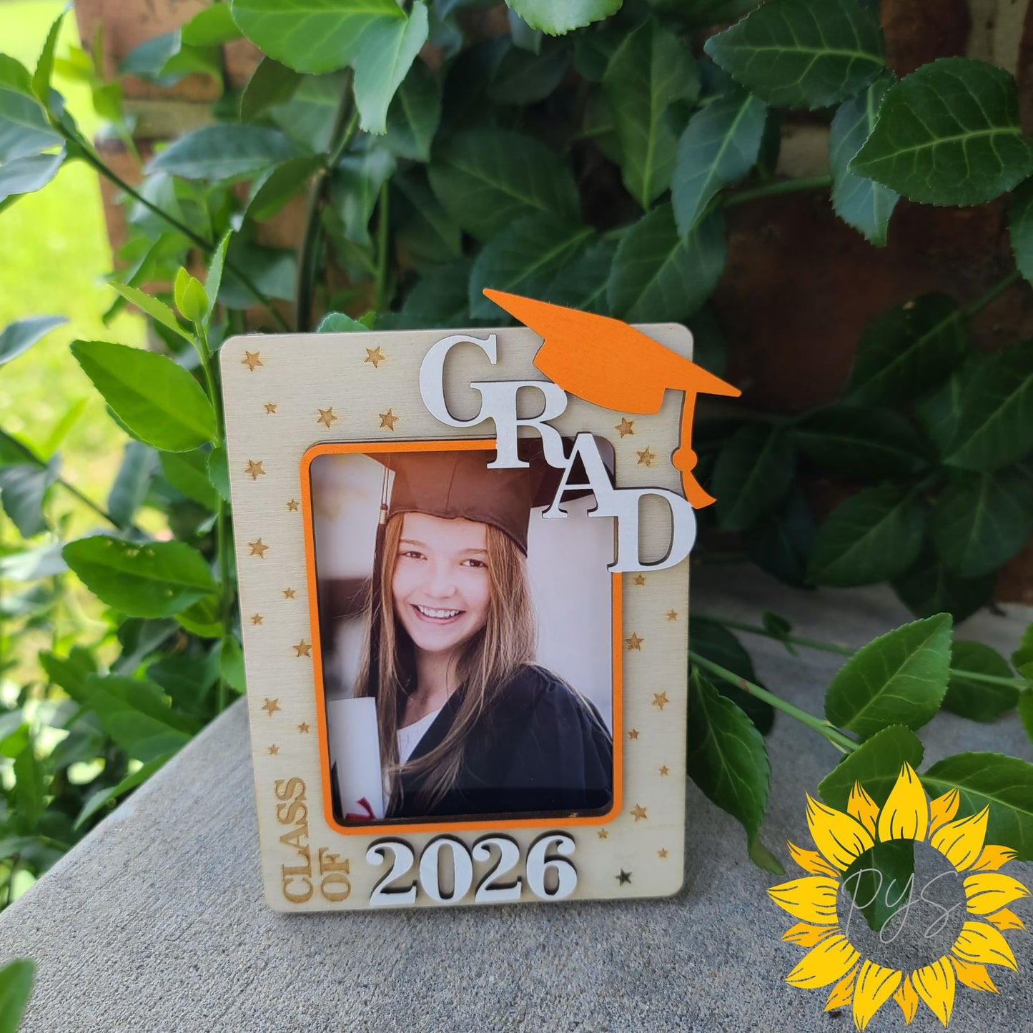 Graduation Magnet Photo Frame 🎓 | Class of 2026 | Custom School Colors | Graduation Keepsake