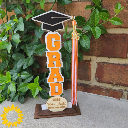 Graduation Tassel Holder 🎓 | Personalized Grad Keepsake | Custom School Colors | Class of 2026 Display